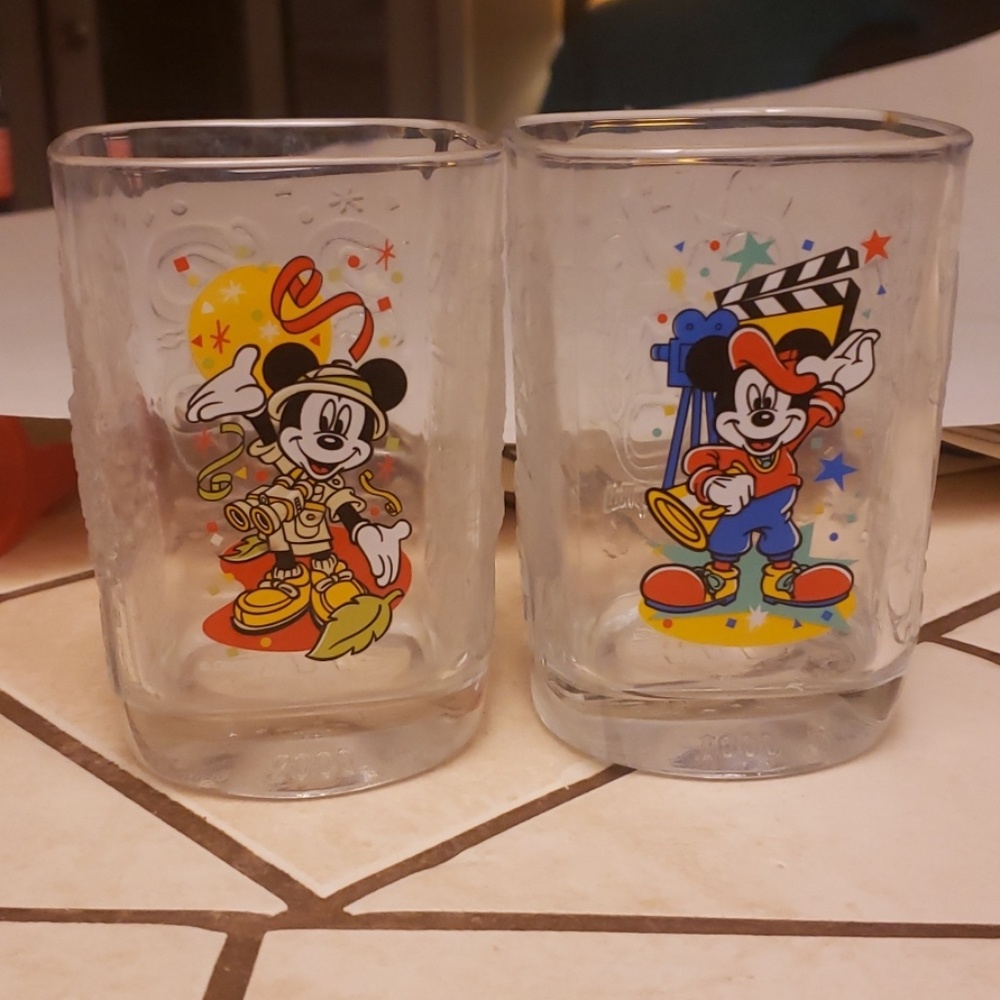 Disney McDonalds 2000 Glasses